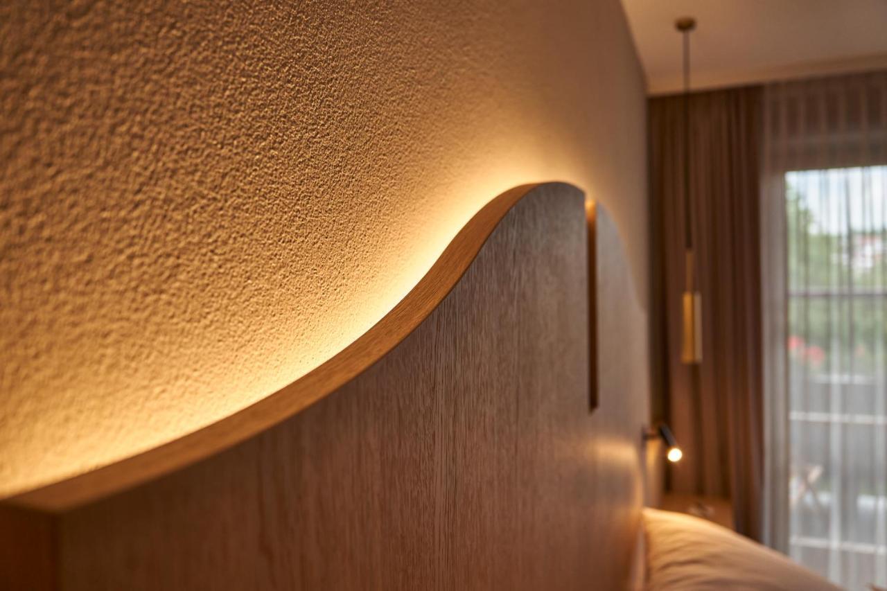 Hotel Zur Waldbahn Цвизел Екстериор снимка
