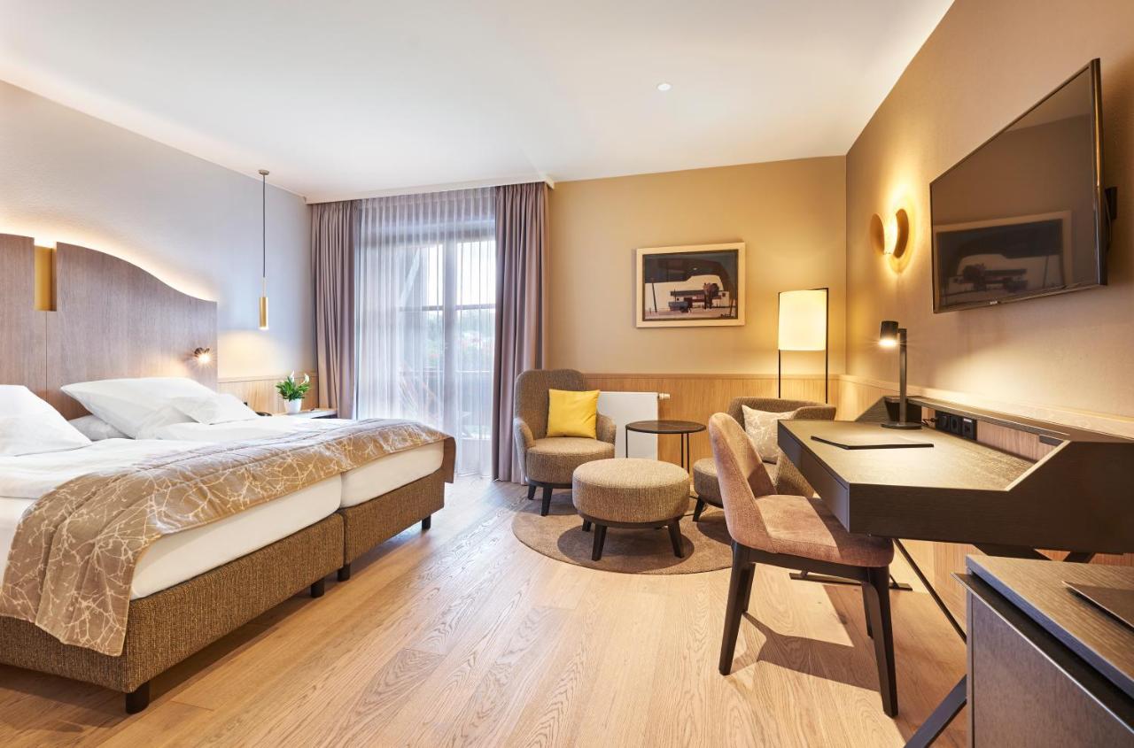 Hotel Zur Waldbahn Цвизел Екстериор снимка