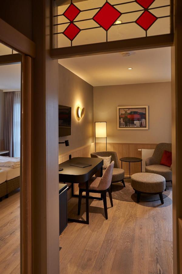 Hotel Zur Waldbahn Цвизел Екстериор снимка