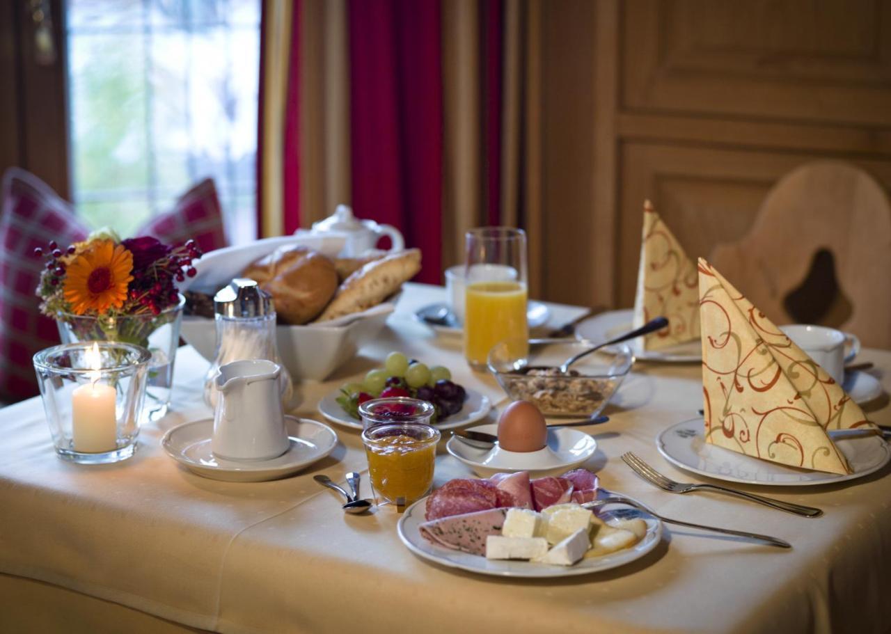 Hotel Zur Waldbahn Цвизел Екстериор снимка