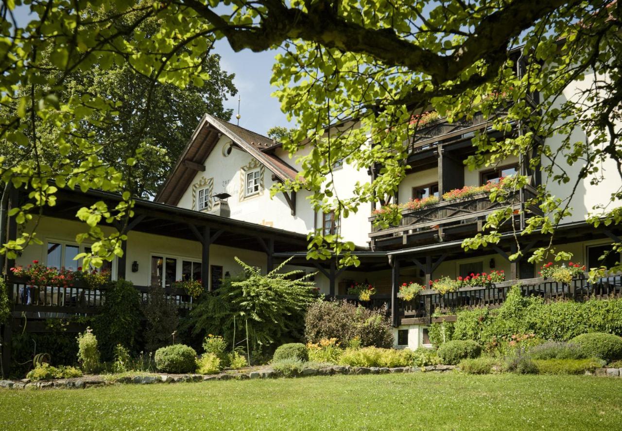 Hotel Zur Waldbahn Цвизел Екстериор снимка
