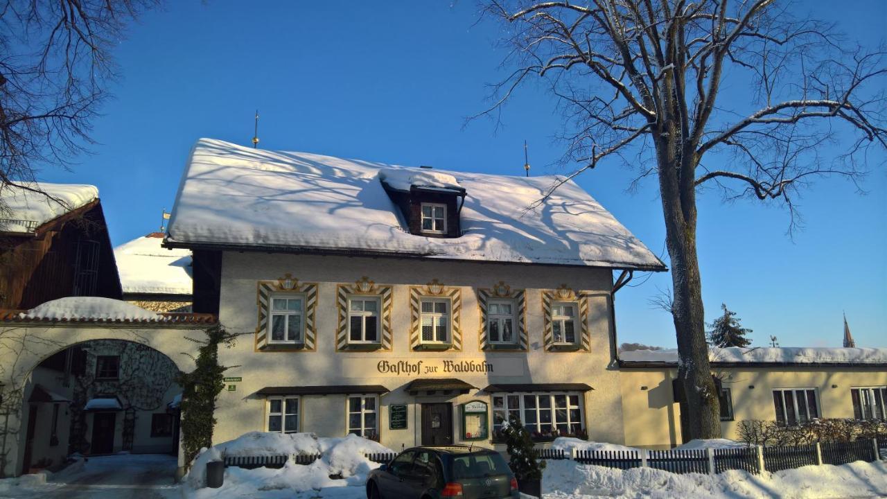Hotel Zur Waldbahn Цвизел Екстериор снимка