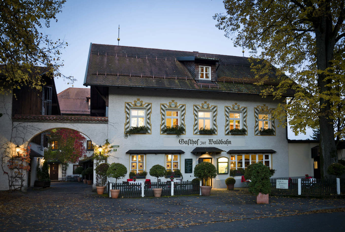 Hotel Zur Waldbahn Цвизел Екстериор снимка